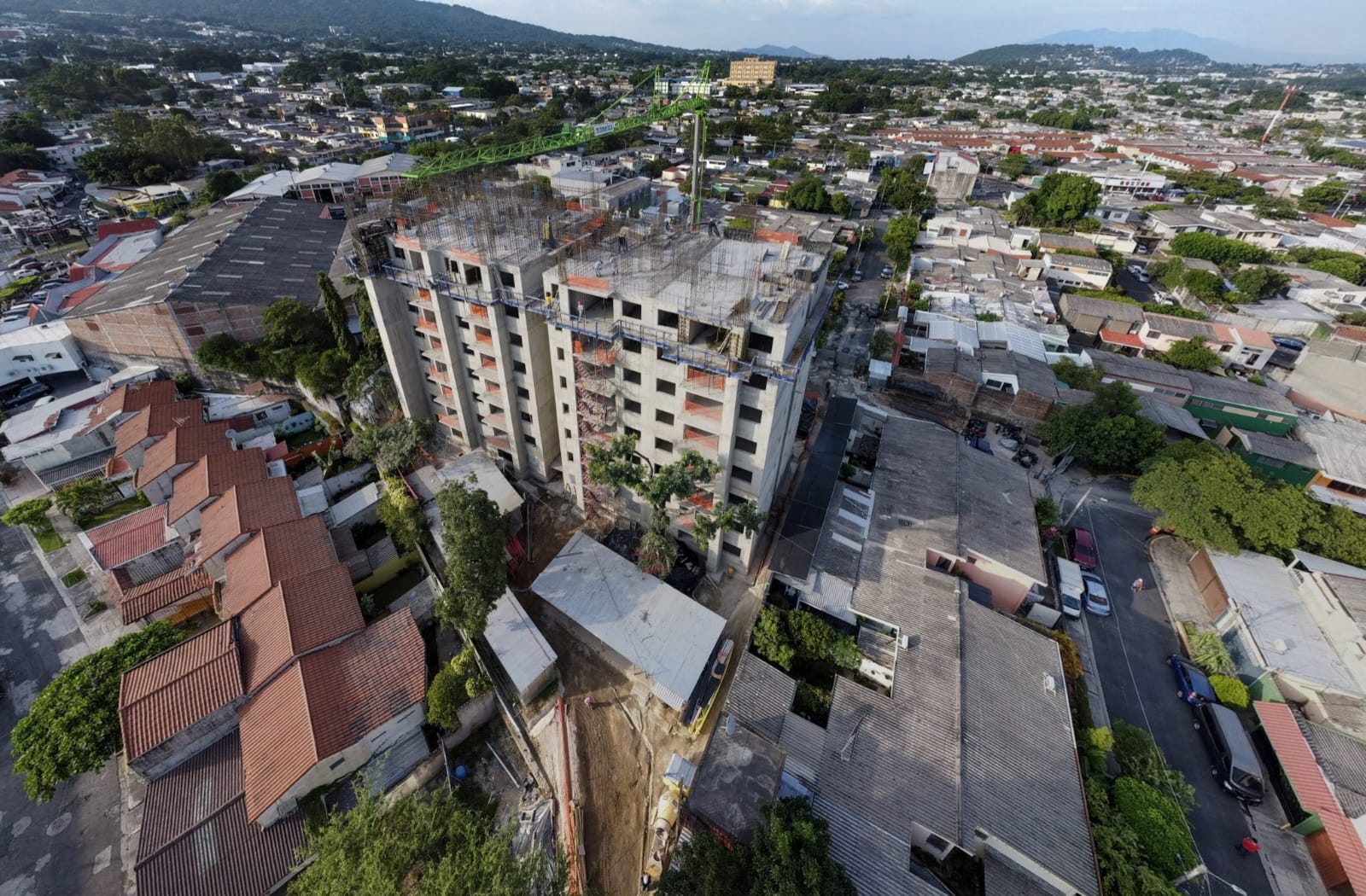 la-construccion-salvadorena-alcanzara-inversion-historica-de-hasta-3000-millones-en-2025